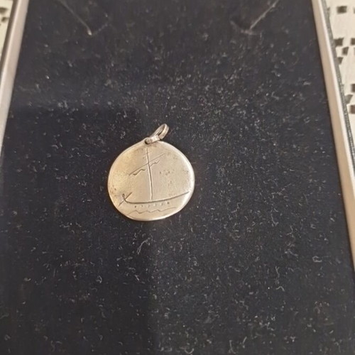 Aigner silver pendant like new