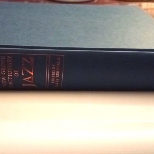 Jazz books used, pack of 2 with Giannoulopoulos guide and New Grove dictionary