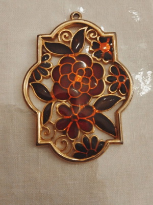 Κρεμαστό μενταγιόν Vintage Atelier σαν καινούργιο, cloisonné με floral μοτίβα