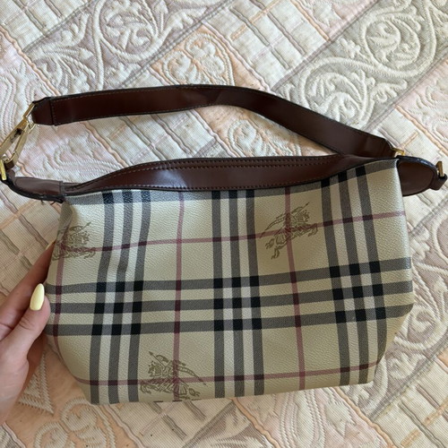 Burberrys shoulder bag like new, beige and brown