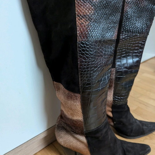 Italian women's boots new, size 40, beige and brown