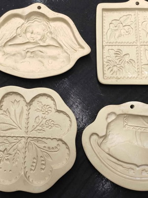 Ceramic cookie molds used, set of 4 large American vintage