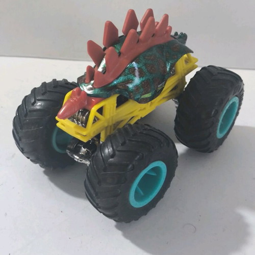 Hot Wheels Monster Truck Motosaurus like new, scale 1:64