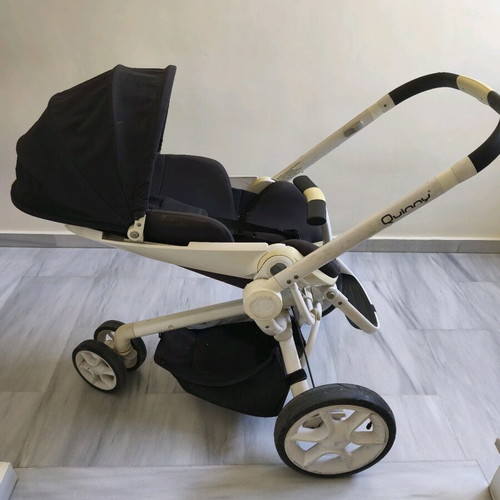 Quinny stroller like new, modern with anti-slip material