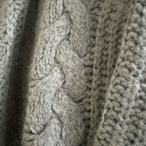 Benetton knitted beige cardigan like new
