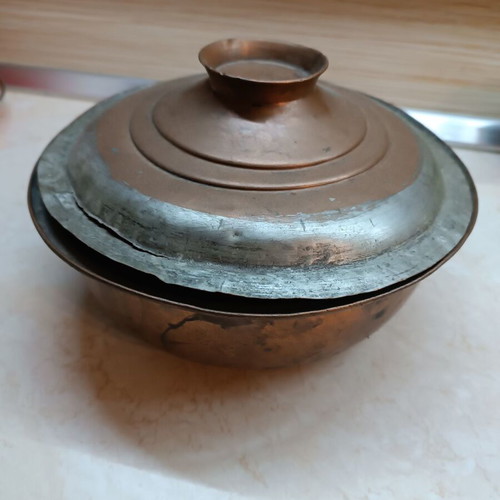 Copper pot 24 cm used with lid, old