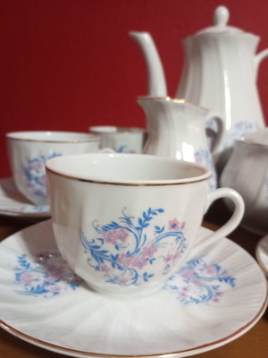Porcelain tea set new