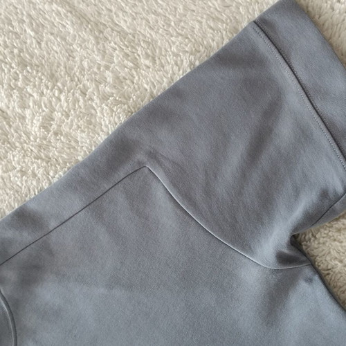Zara Man Heavyweight Short-Sleeve Sweatshirt like new, gray ciel
