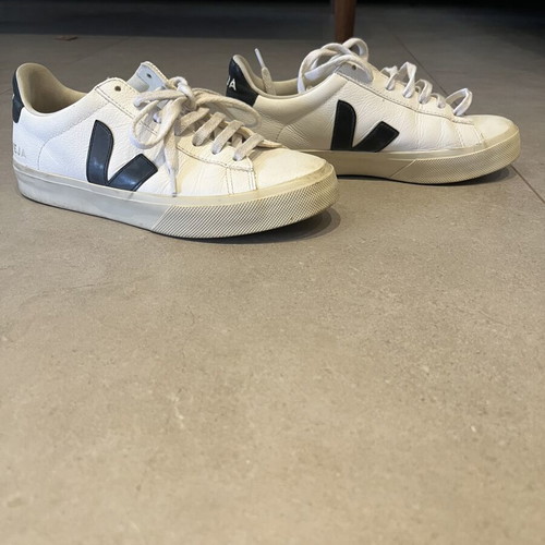 Veja sneakers like new, size 38, white