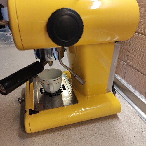 Francis Francis X1 Magic L'Espresso Coffee Machine used, yellow