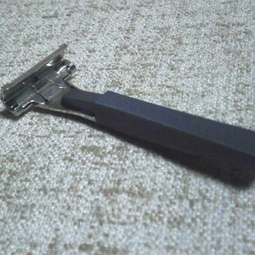 Schick vintage shaving razor with box, no blades