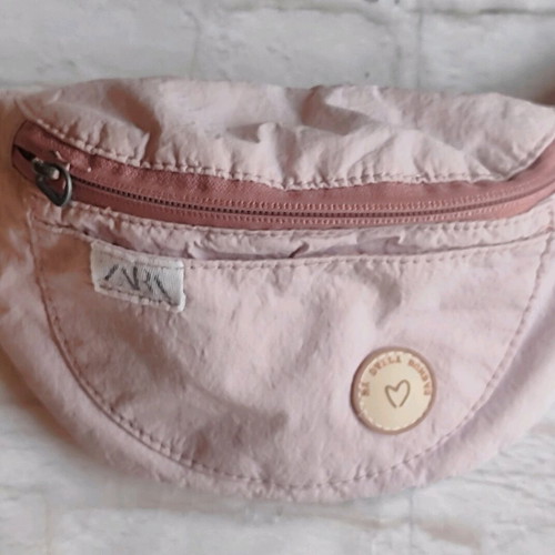 Zara waist bag used for girl