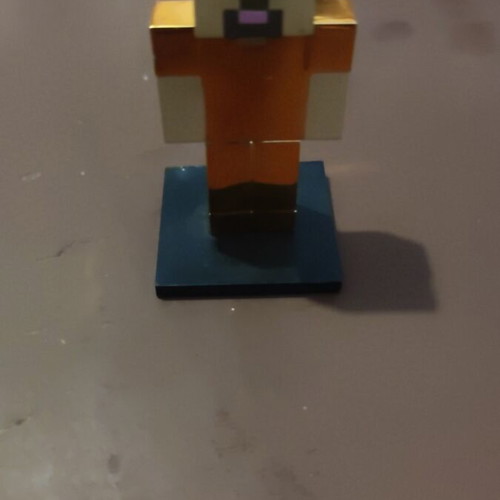 Minecraft Toppeez figures used, Golden Armor Steve rare