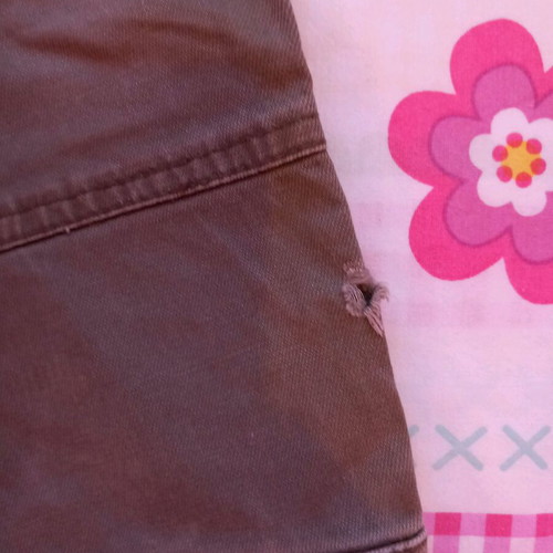 Sisley pants used, khaki, for ages 4-5