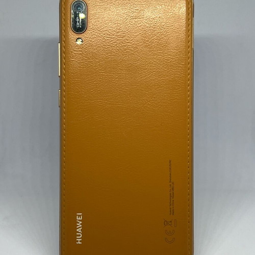 Huawei Y6 2019 used with small crack, brown, 32GB
