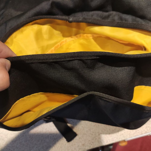 H&M shoulder bag used, black and yellow