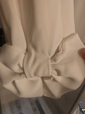Zara shirt with bows on sleeves, slim fit, like new