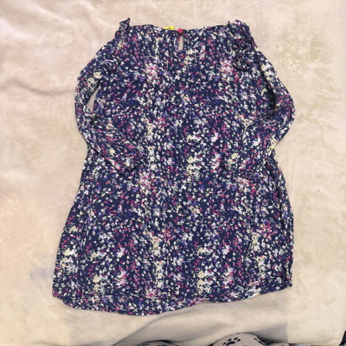 Girls dress for 116/122cm used with a rip