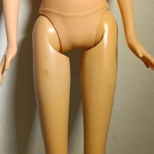 My Scene Chelsea Swapping Styles doll body