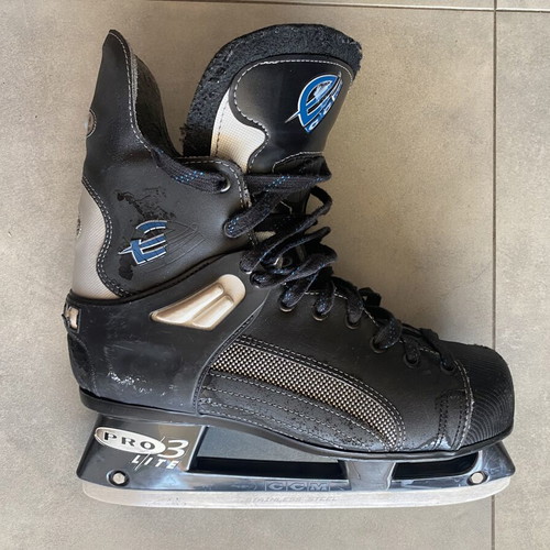 CCM Edge vintage ice hockey skates size 10 used with Pro 3 Lite blades