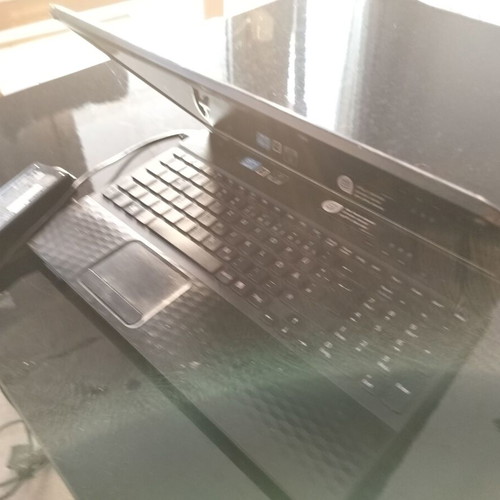 Sony VAIO 15.5" PCG 71811M laptop, Intel Core i3, 8GB RAM, 120GB SSD