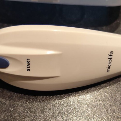 Digital ear thermometer like new