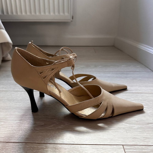 Vintage Le Greto Vero Cuoio beige pointed toe pumps like new EU39