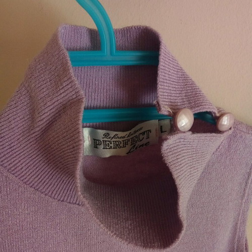 Knitted sleeveless turtleneck purple, like new, size L