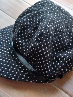 Women's wool flat cap black with white polka dots like new