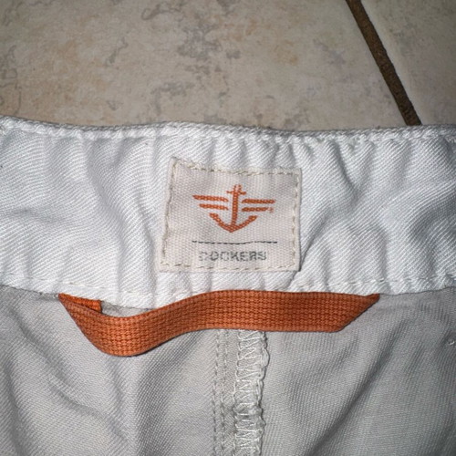 Dockers Cargo Shorts like new, light gray, sizes XL and XXL