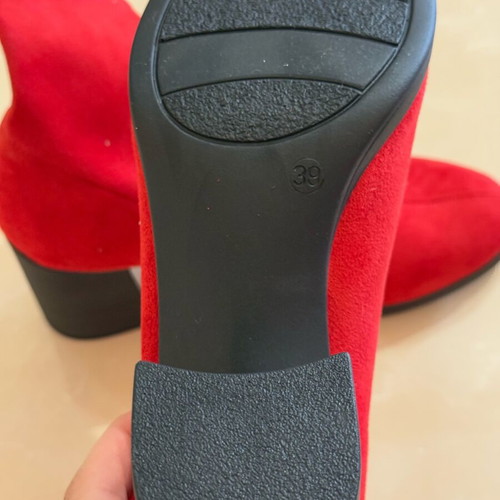 Ankle boots new, size 39, red