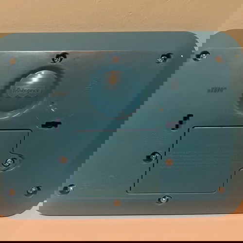 Fisher Price βρεφικό laptop-tablet σαν καινούργιο με μουσική και ήχους στα ελληνικά