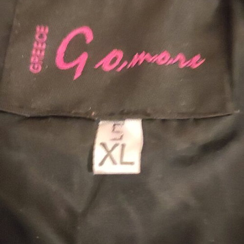 Women's black jacket with belt like new