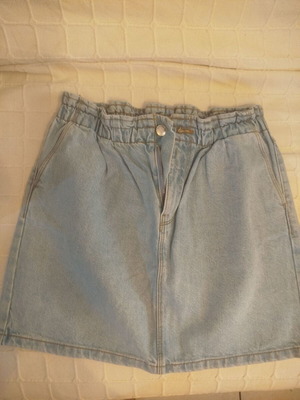 Zara kids denim skirt like new, size 13-14, light blue