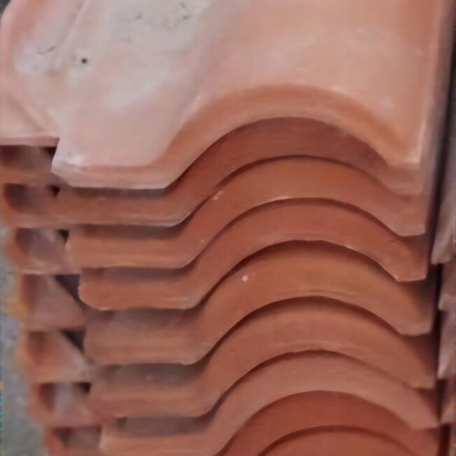 Roof tiles used, pack of approximately 120 pieces