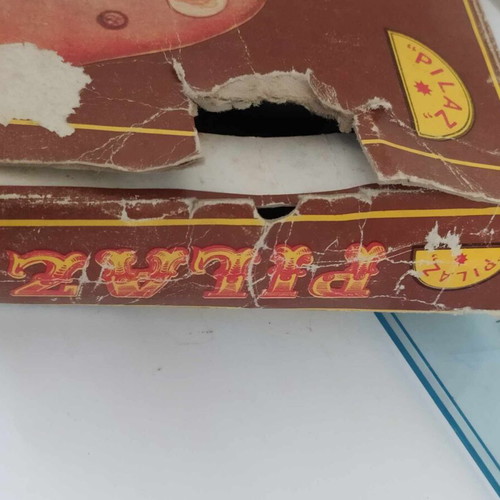 Pilaz large toy pistol like new with 12 shots