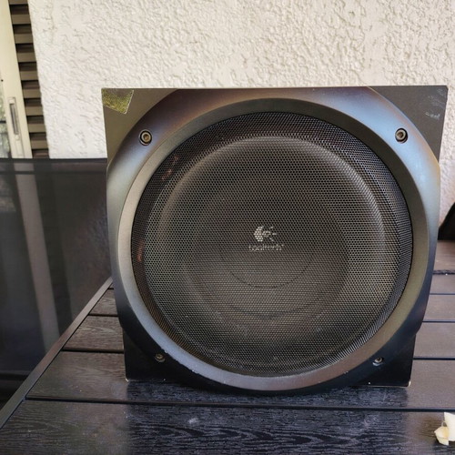 Logitech Z5500 Digital 5.1 speaker system used