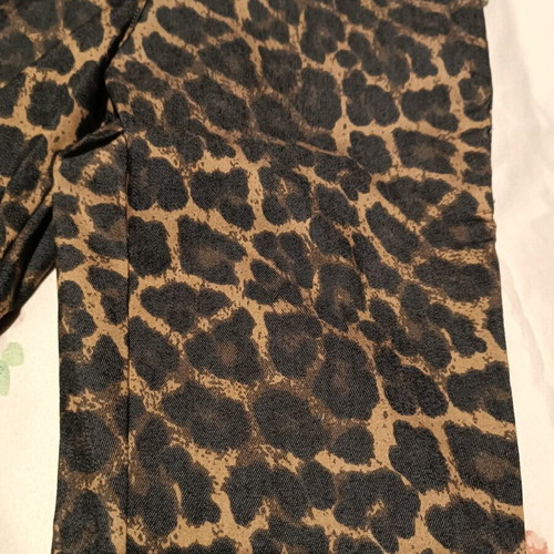 H&M Animal Print Leggings like new, elastic with waistband