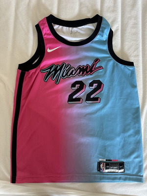 Miami Heat Jimmy Butler Jersey like new, 2020-2021 season, size Large