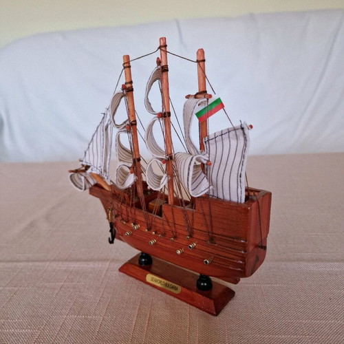 Souvenir ship new