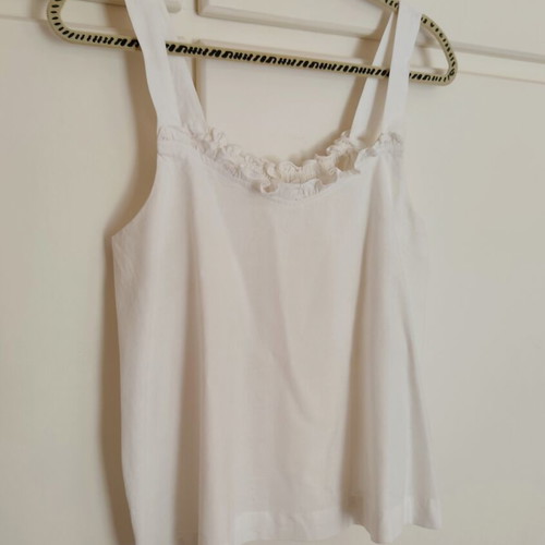 Grace & Mila white linen top Large like new