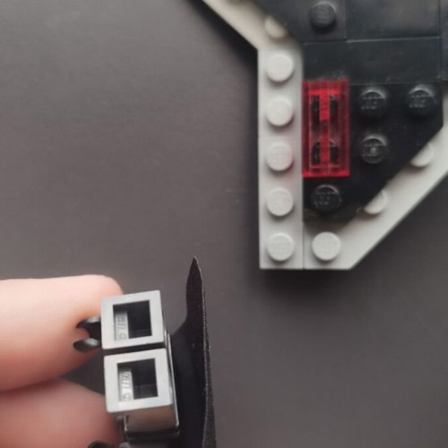 LEGO 9500 Star Wars Sith Fury-Class Interceptor, missing parts and 2 figures