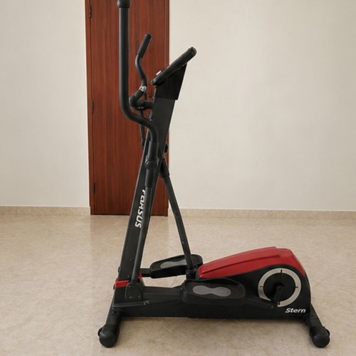 Pegasus Stern BC-95301 elliptical trainer like new