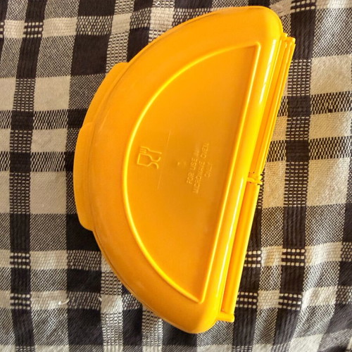 Eddington’s Microwave Omelette Maker like new