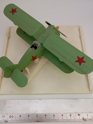 Polikarpov I-153 "Chaika" metal airplane model 1:72 scale used