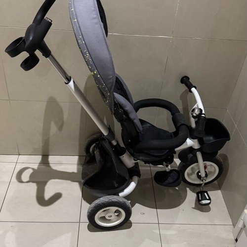 Tricycle bike with adjustable seat new