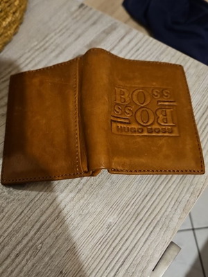 Πορτοφόλι Boss δερμάτινο καινούργιο, καφέ