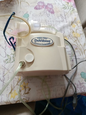 Devilbilss nebulizer oxygen mask like new