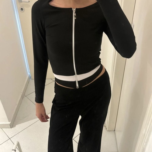 Black Crop Jacket Y2K Blockette Style like new