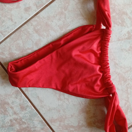 Red bikini size M like new